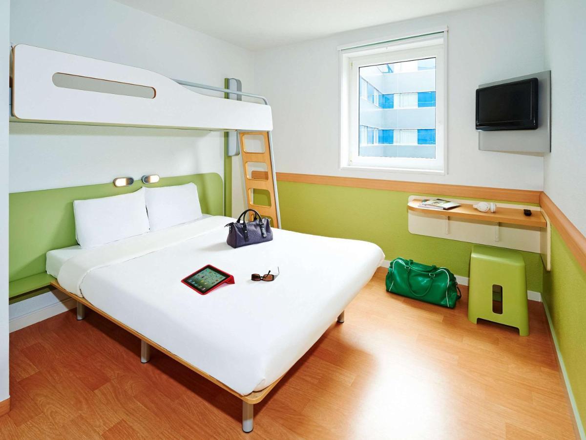 Ibis Budget Понтиви Экстерьер фото
